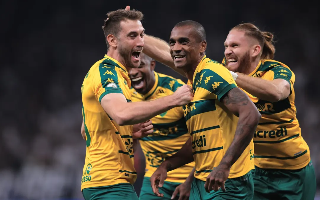 Cuiabá x Athletico: onde assistir ao vivo, horário e escalações do jogo pelo Brasileirão