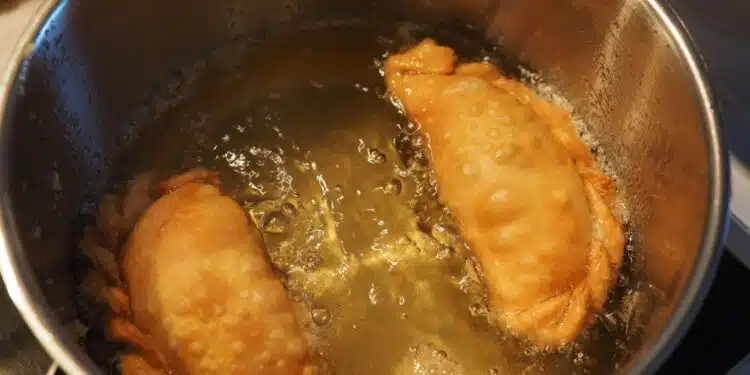 Óleo x banha: especialistas revelam qual é a mais saudável