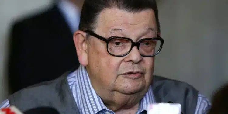 LUTO: ex-ministro Delfim Netto morre em SP