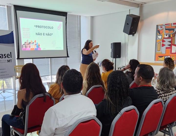 Gestores e funcionários de bares e restaurantes em Rondonópolis recebem treinamento
