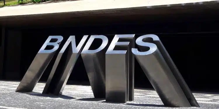 AGORA: PF deflagra operação que investiga desvio de recursos do Fundo Clima no RS