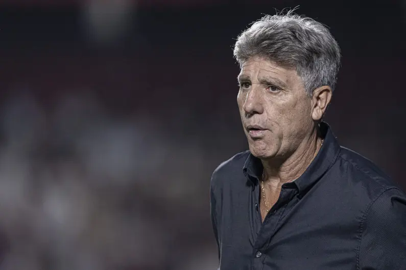 Torcedores pedem saída de Renato Gaúcho após eliminação do Grêmio para o Fluminense