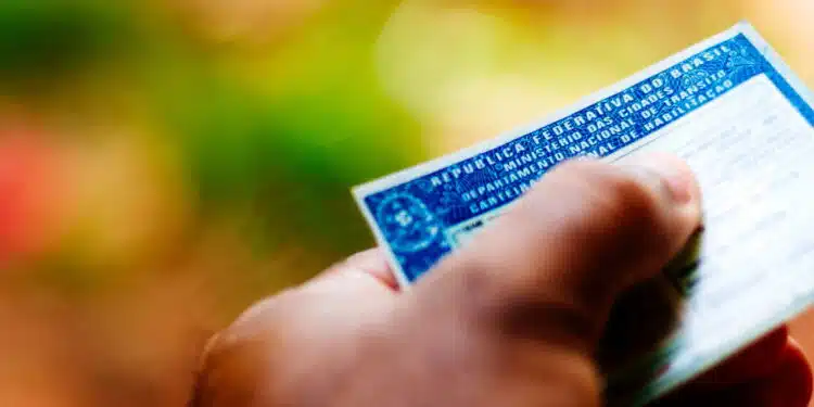 Quem tem CNH precisará da nova Carteira de Identidade Nacional? Veja como funciona