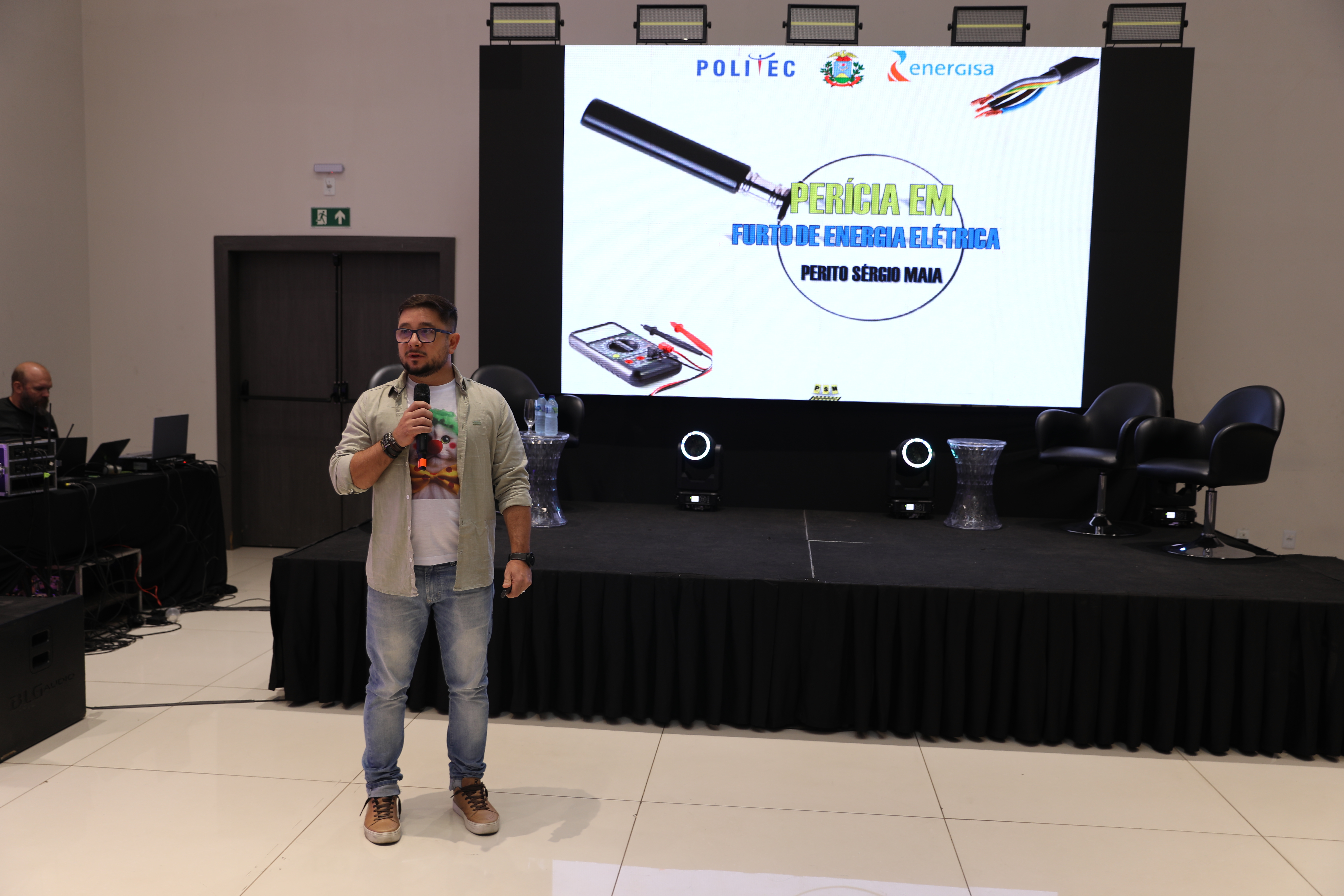 Peritos participam de capacitação para o combate a furto e fraudes de energia elétrica