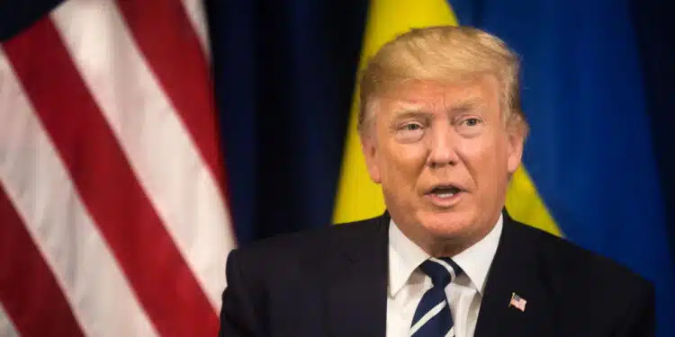 Trump defende alteração da Constituição americana para permitir remoção de vice-presidente