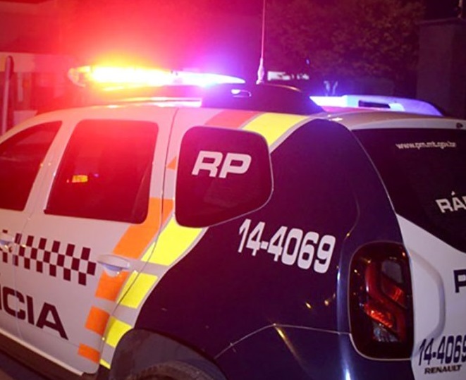Homem é detido por ameaçar e danificar celular da esposa em Rondonópolis