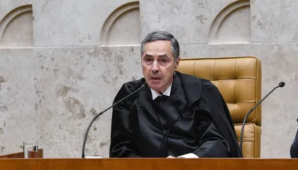 Barroso diz que recebeu ligação de Lula “preocupado” com impunidade sobre incêndios criminosos