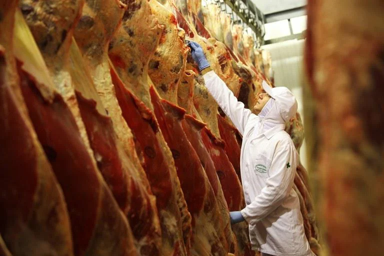 Preços da carne no atacado atingem máximas do ano