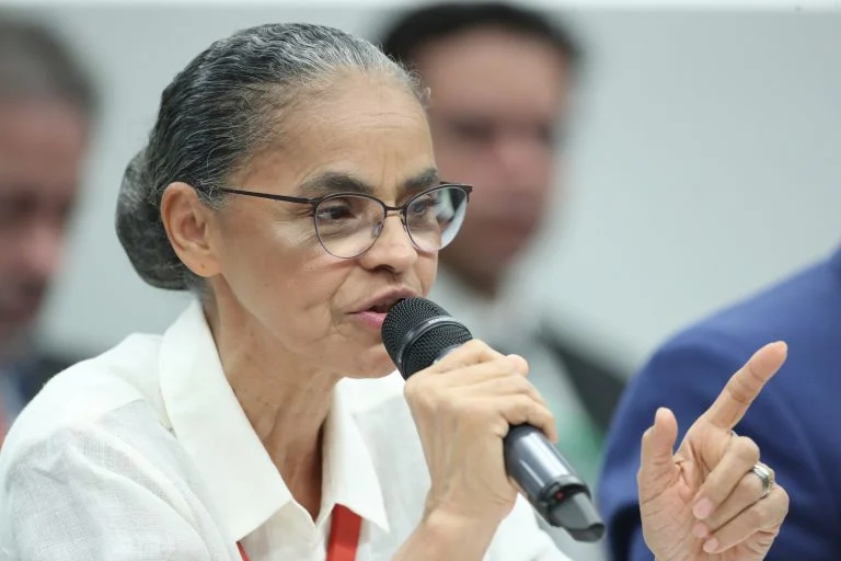 Marina Silva diz que produtores têm 'prejuízo enorme' com incêndios