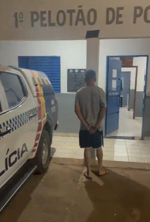 Homem é preso após descumprir medida protetiva e ameaçar ex-companheira