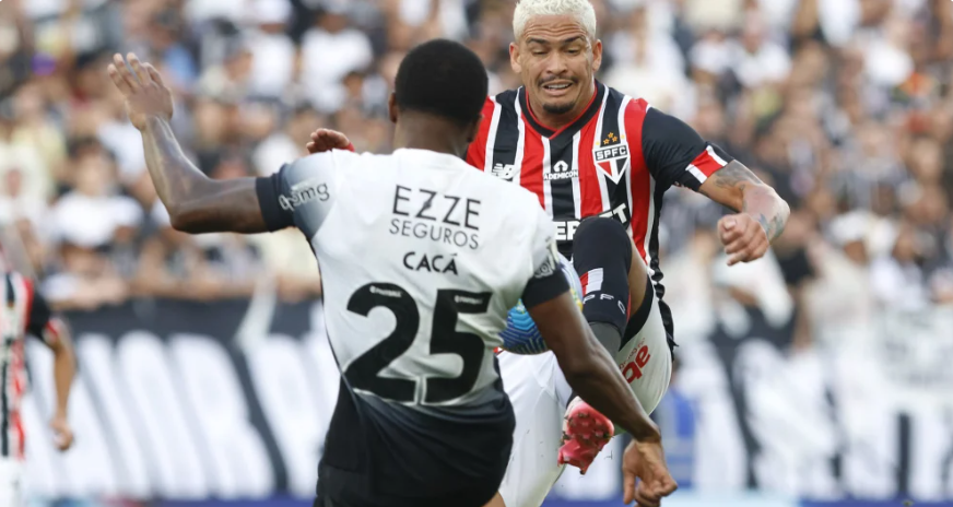 São Paulo e Corinthians se enfrentam em momentos opostos, em Brasília