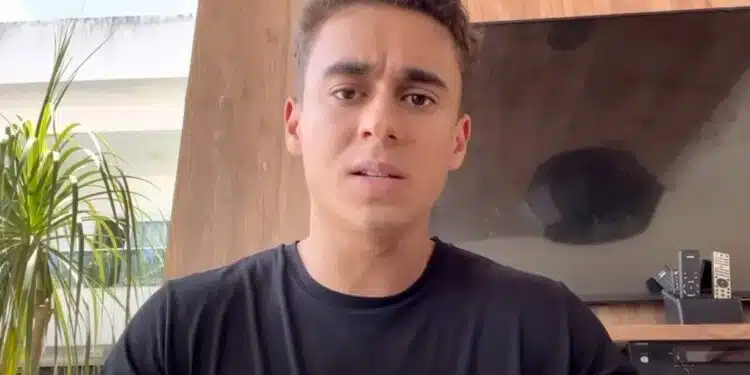 Nikolas Ferreira ‘alfineta’ Moraes ao questionar retorno do X após eleições