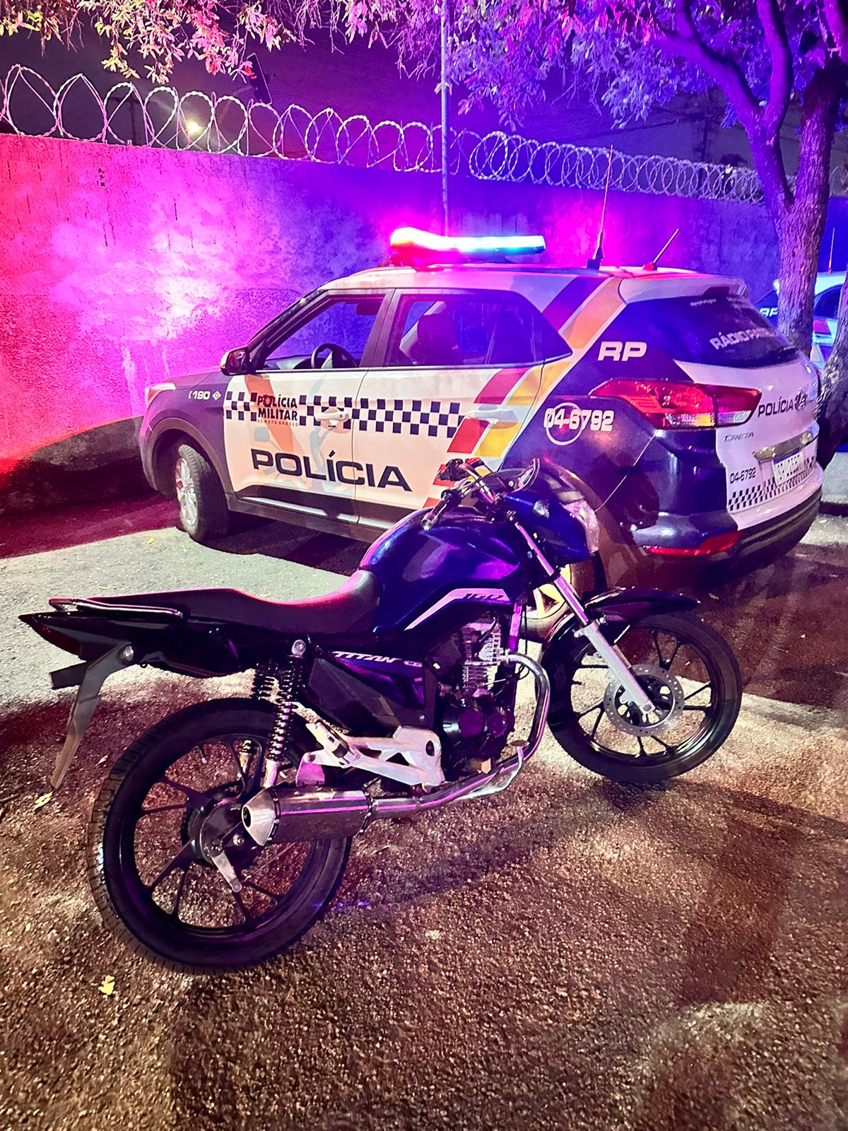 Motociclista é flagrado praticando manobras perigosas em Rondonópolis e é detido