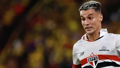 Empresário publica ataques a Ferreira, jogador do São Paulo