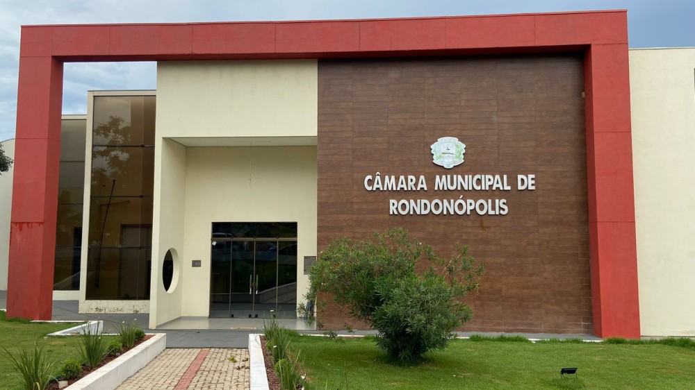 Rondonópolis | Executivo protocola projetos para iluminação e melhorias em escolas e creches