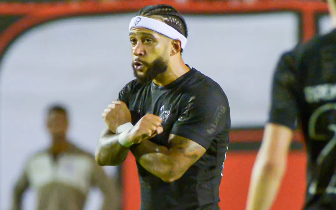 Memphis marca primeiro gol com bola rolando e faz análise de sua evolução