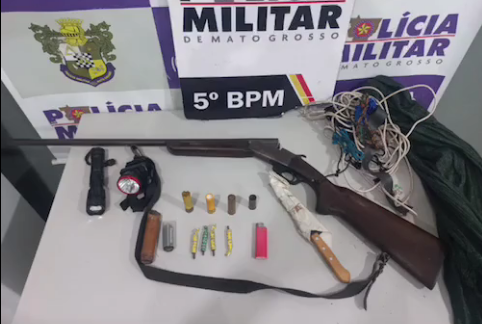 Homem é flagrado com espingarda desmontada em mata às margens da MT-110