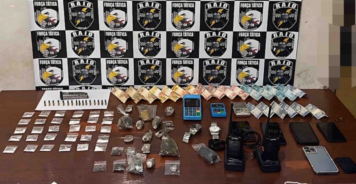 PM recupera veículo roubado e detém seis pessoas por organização criminosa e tráfico de drogas