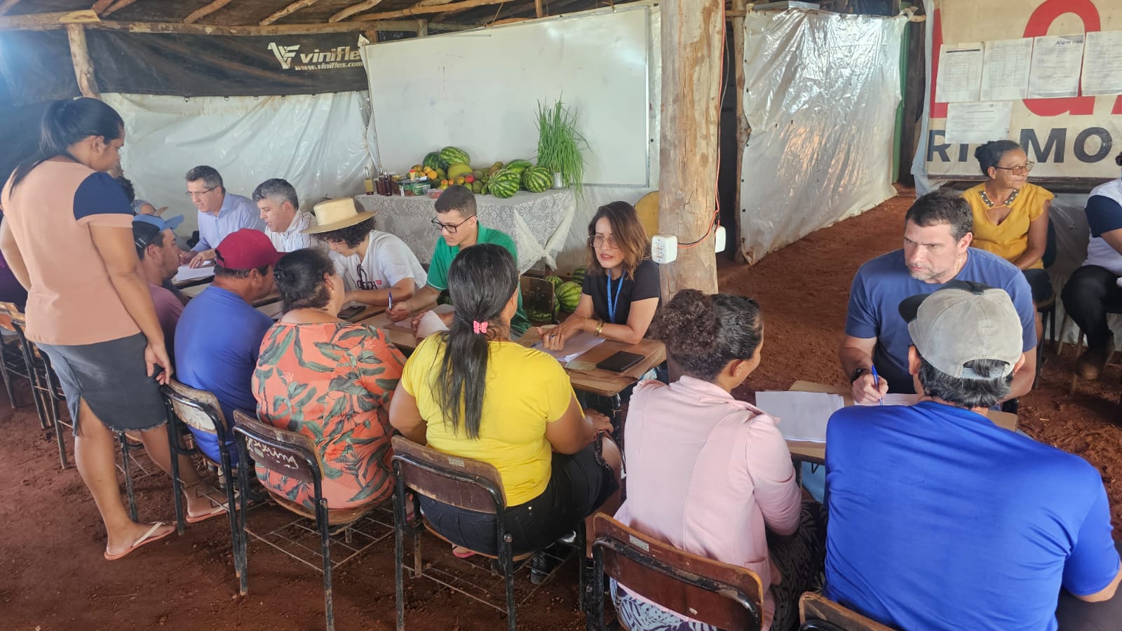 Jaciara | Comissão de Soluções Fundiárias realiza visita técnica em gleba e cadastra 190 famílias