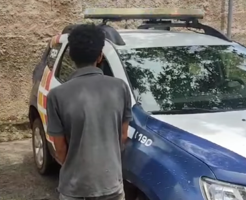 Homem ameaça funcionários de hospital com arma e é preso em Rondonópolis