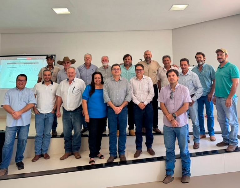 Pedra Preta | Prefeitura e Produtores rurais unem forças para pavimentar a MT-458