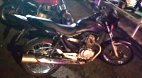 Motociclista coloca em risco a vida de família em perseguição policial em Rondonópolis