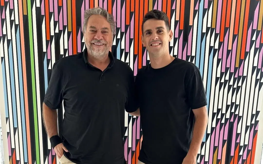 Presidente do São Paulo anuncia a contratação de Oscar