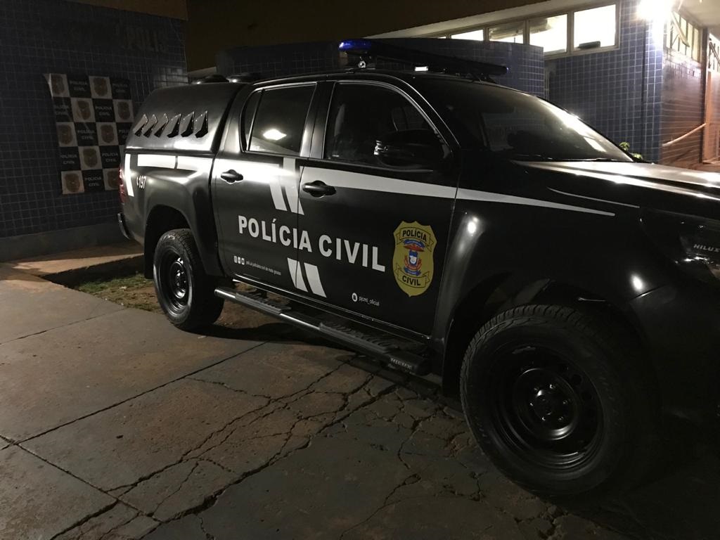 Polícia prende acusado por participar de roubo de R$ 8 mil e de caminhonete