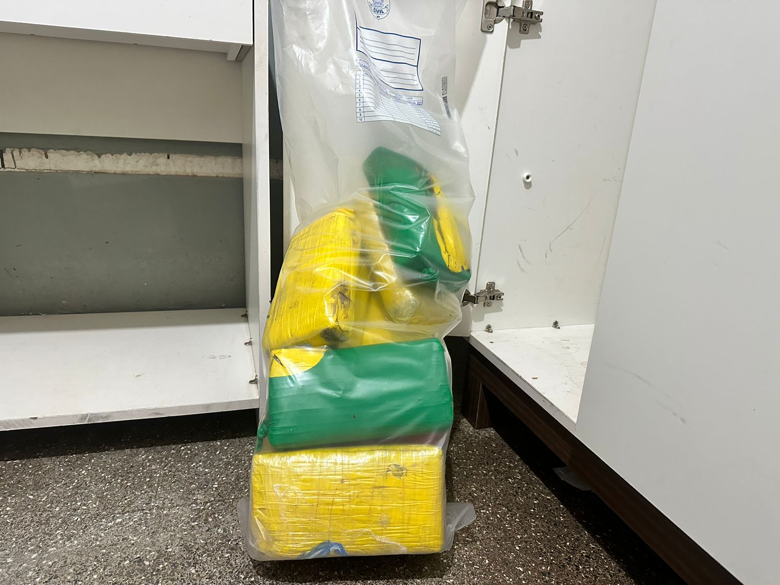 Homem é preso em flagrante com 10 kg de droga em Rondonópolis