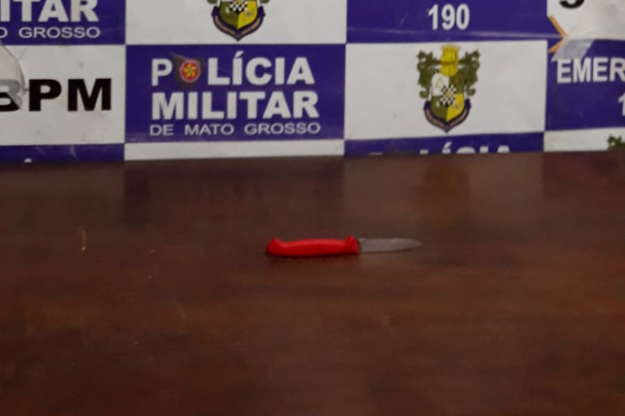 Homem ameaça menor com faca em Rondonópolis e é preso