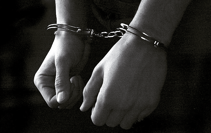 Polícia prende homem acusado de homicídio em Rondonópolis após denúncia anônima